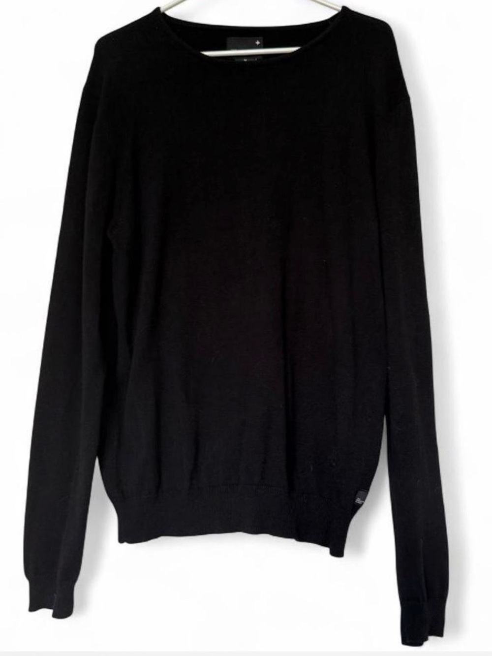 Tavik Men's Black Crewneck Pullover